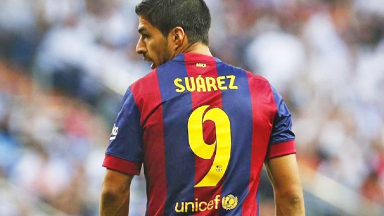 Barcelona Star Luis Suarez Attempts Stunning Replica Of Famous Liverpool Goal (Video) Barcelona Star Luis Suarez Attempts Stunning Replica Of Famous Liverpool Goal (Video)