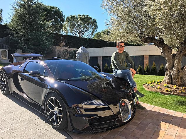 Photos: Cristiano Ronaldo Splash £8.5million On Bugatti Centodieci Limited Edition 2 buga2