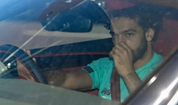 Mo Salah Training Damaged Windscreen