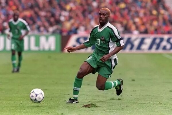 Nigeria 2002 World Cup Squad â The Entire Team List 15 Nigeria 2002 World Cup Squad