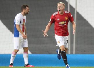 Donny Van De Beek Reacts To Losing His Man Utd Debut To Crystal Palace