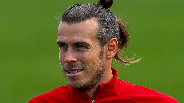 The Top 10 Best-Paid Footballers In 2020 Revealed 3 Gareth Bale Passes Medical £20m Loan Transfer