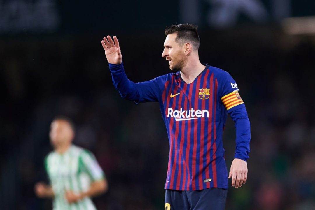 How Messi Tried To Scare Referee In Deportivo Alaves Draw Revealed How Messi Tried To Scare Referee In Deportivo Alaves Draw Revealed