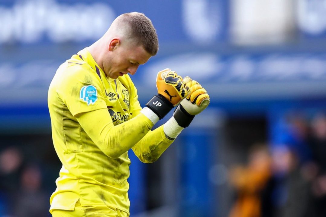 Jordan Pickford Receives Memo On His Weak Points
