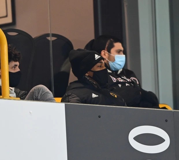 See Raul Jimenezâs Huge Head Scar After Undergoing Surgery 1 Raul Jimenezâs Huge Head Scar