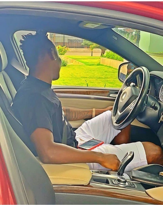 Samuel Kalu Biography, House, Wife, Salary, Age, Net Worth 4 samuel kalu House And Cars2