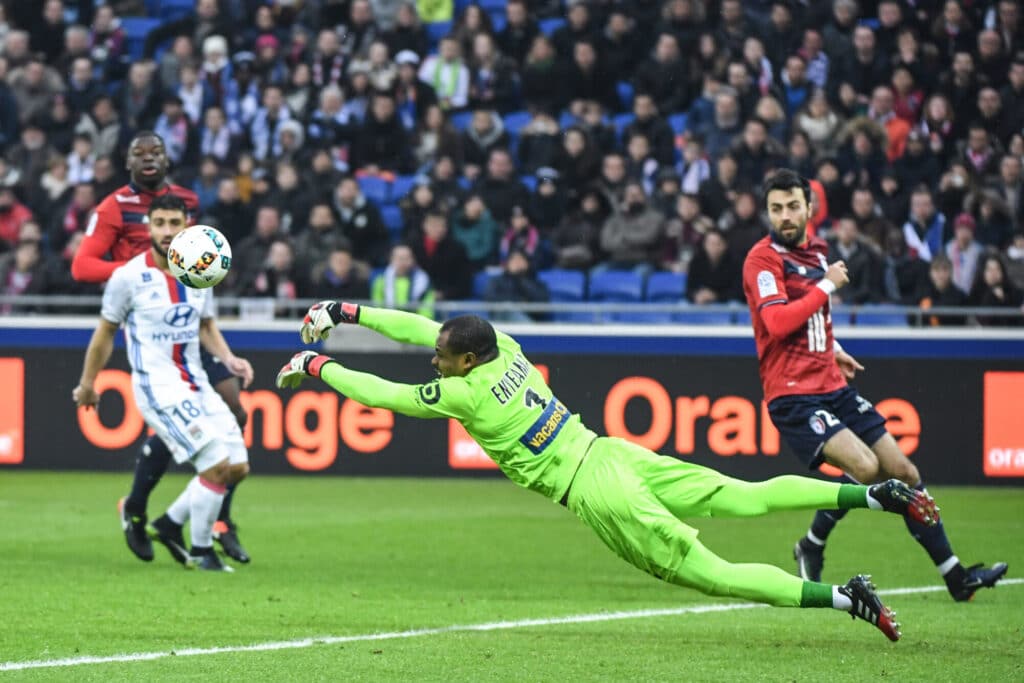 Vincent Enyeama Biography, Net Worth, Wife, Family, House, Cars 2 Icon dib 280117 10 127