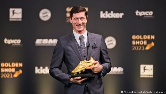 Robert Lewandowski Wins European Golden Shoe