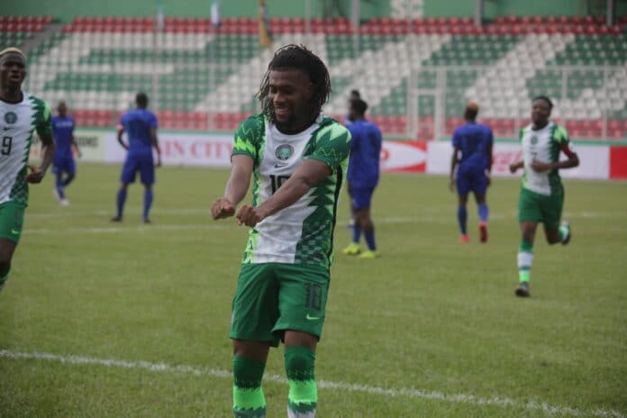 Iwobi 2022 Alex Iwobi states his preferred position with the Super Eagles