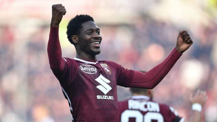 Torino set to offer Aina new deal