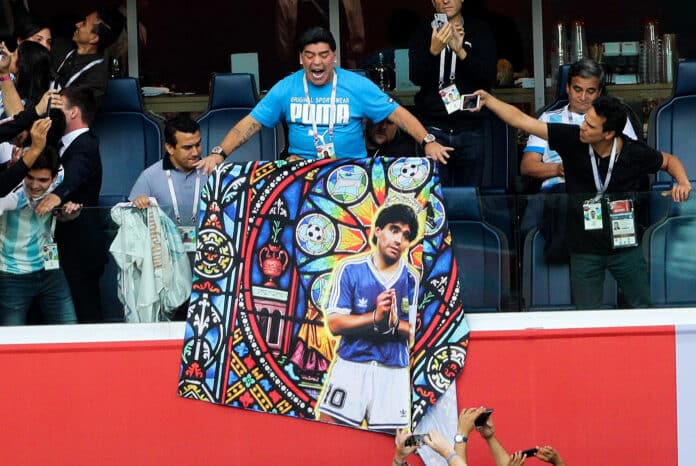 Video - When Diego Maradona Danced with Nigerian Official at the FIFA World Cup Video: When Diego Maradona Danced with Nigerian Official at the FIFA World Cup