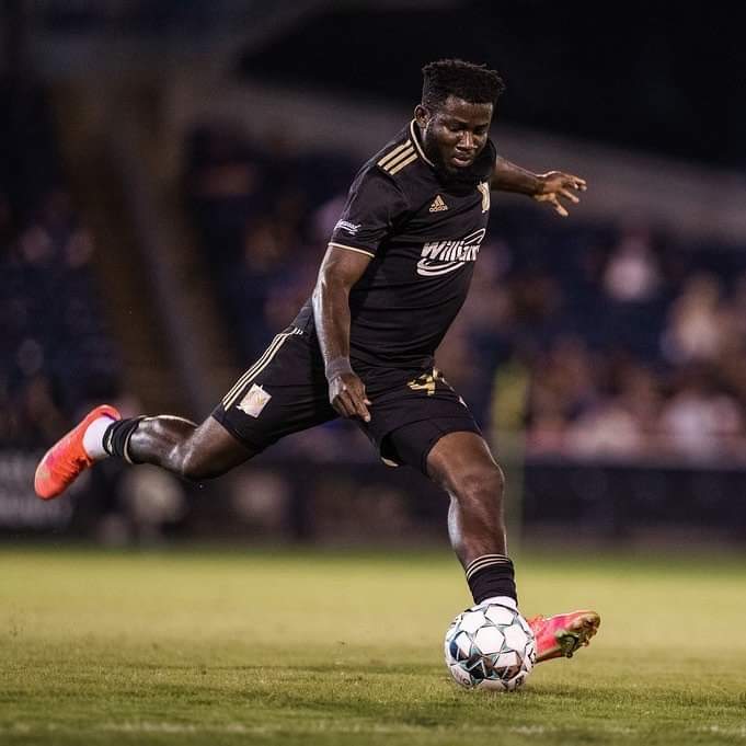 Ayagwa Raphael in action