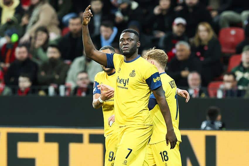 Victor Bonifaceâs agent to meet Premier League giants in London as transfer interest grows 1 Real Sociedad show interest in Victor Boniface