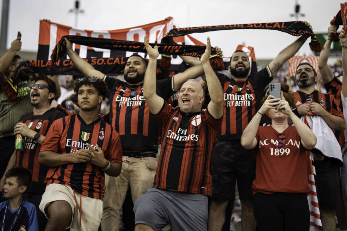 AC Milan fans celebrate Chukwueze, Pirlo, Ibrahimovic – AC Milan’s iconic 21 jersey