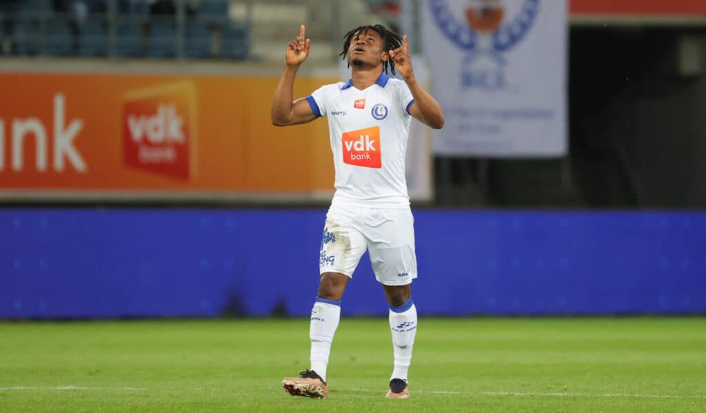 Gift Orban biography - Parents, origin, stats 2 Super Eagles striker Gift Orban celebrates scoring