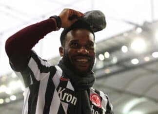 African icon Okocha had Brazilian flair – Roberto Carlos