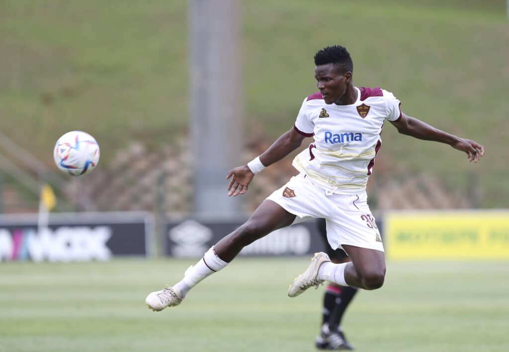 Olwethu Makhanya in action for Stellenbosch FC