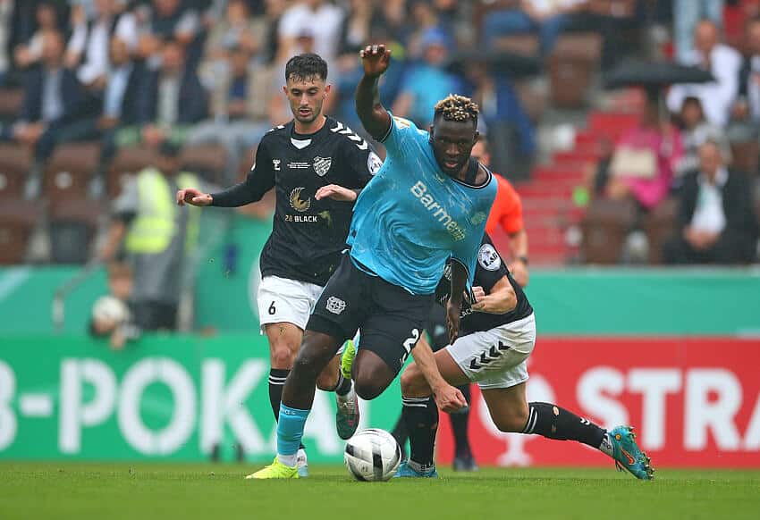 Victor Boniface in action for Leverkusen