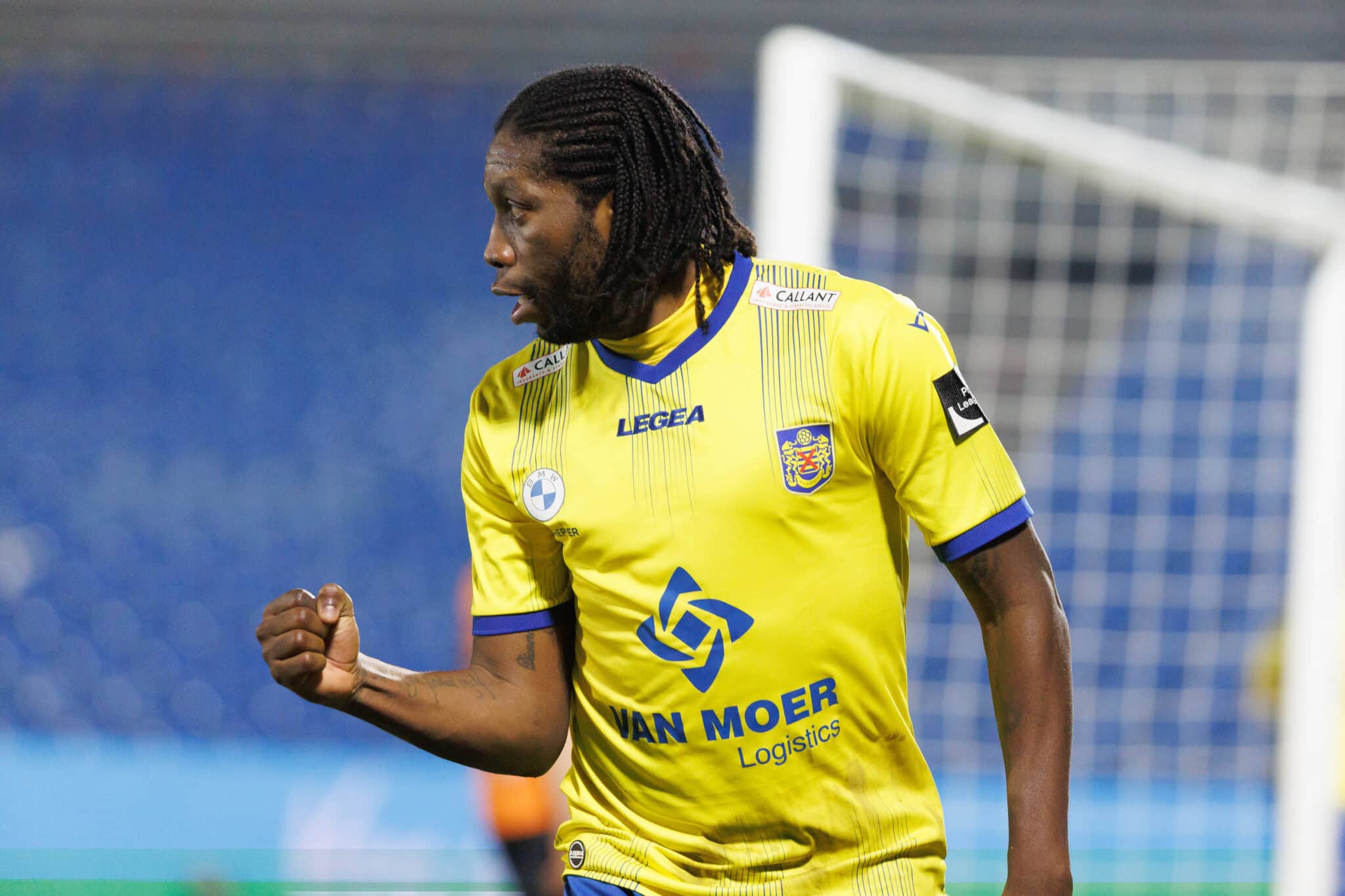African strikers mbokani