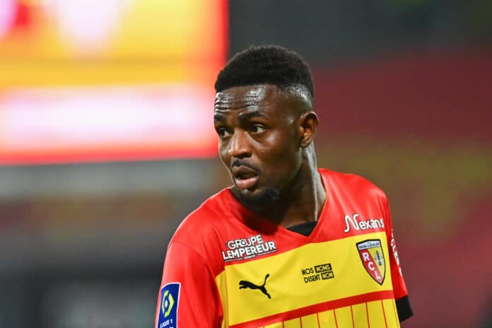 Abdul Samed Salis - Stats, salary, wife, house Abdul Samed Salis – Stats, salary, wife, house