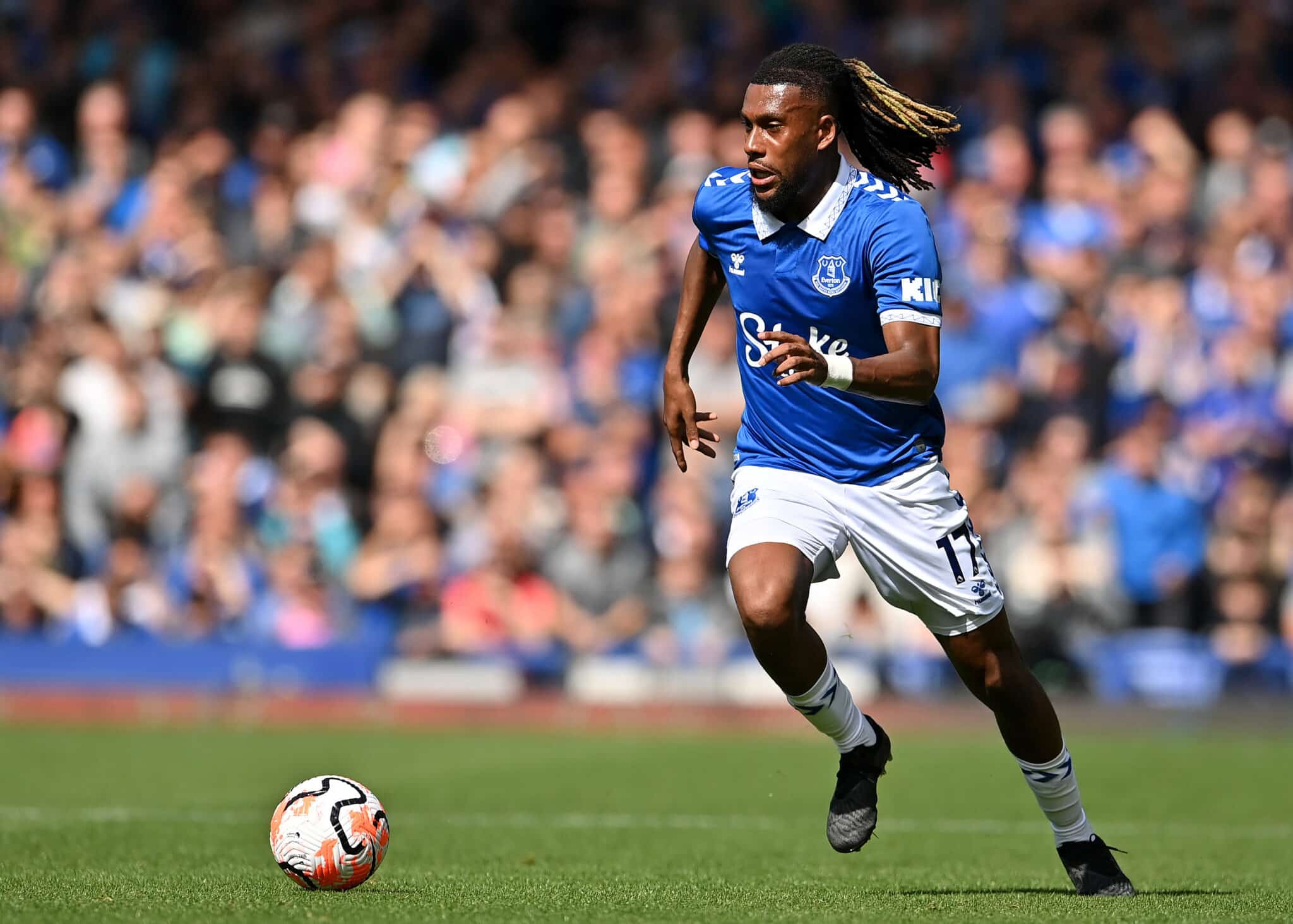 Manchester City vs Fulham: Will Alex Iwobi play? 1 manchester city vs fulham iwobi joins fulham