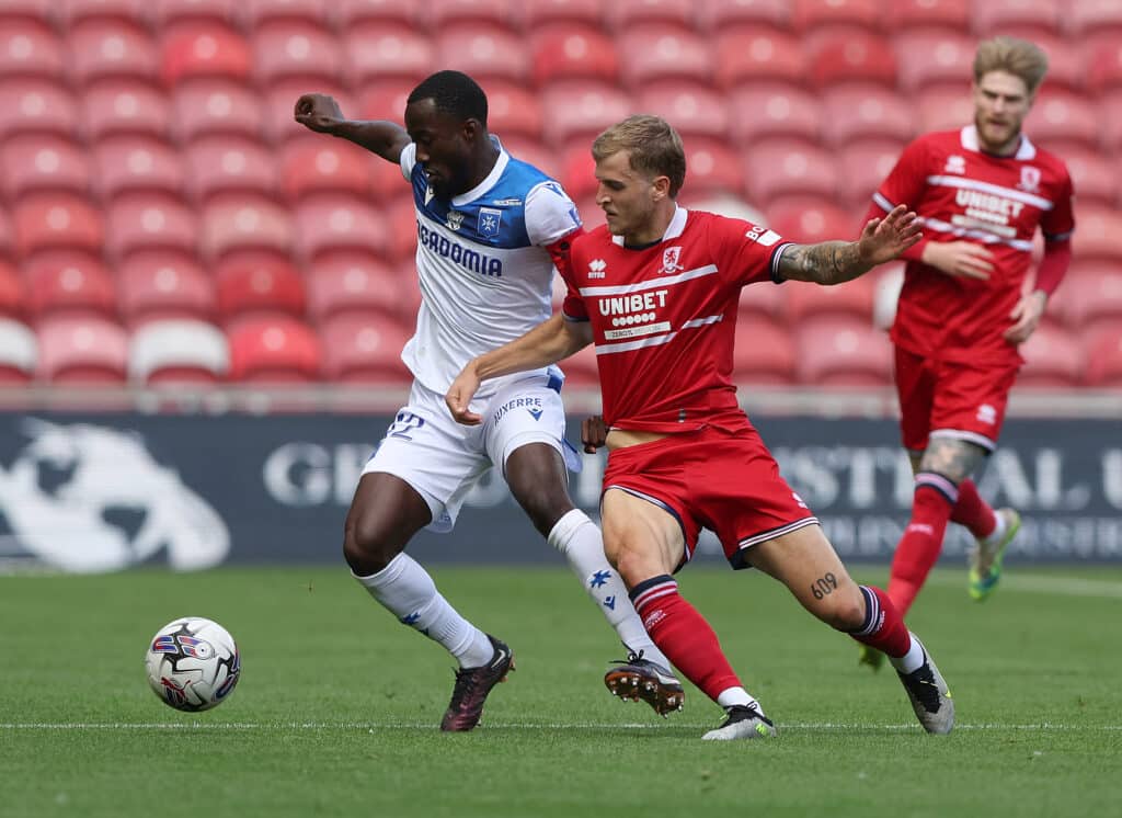 Elisha Owusu in action for Auxerre