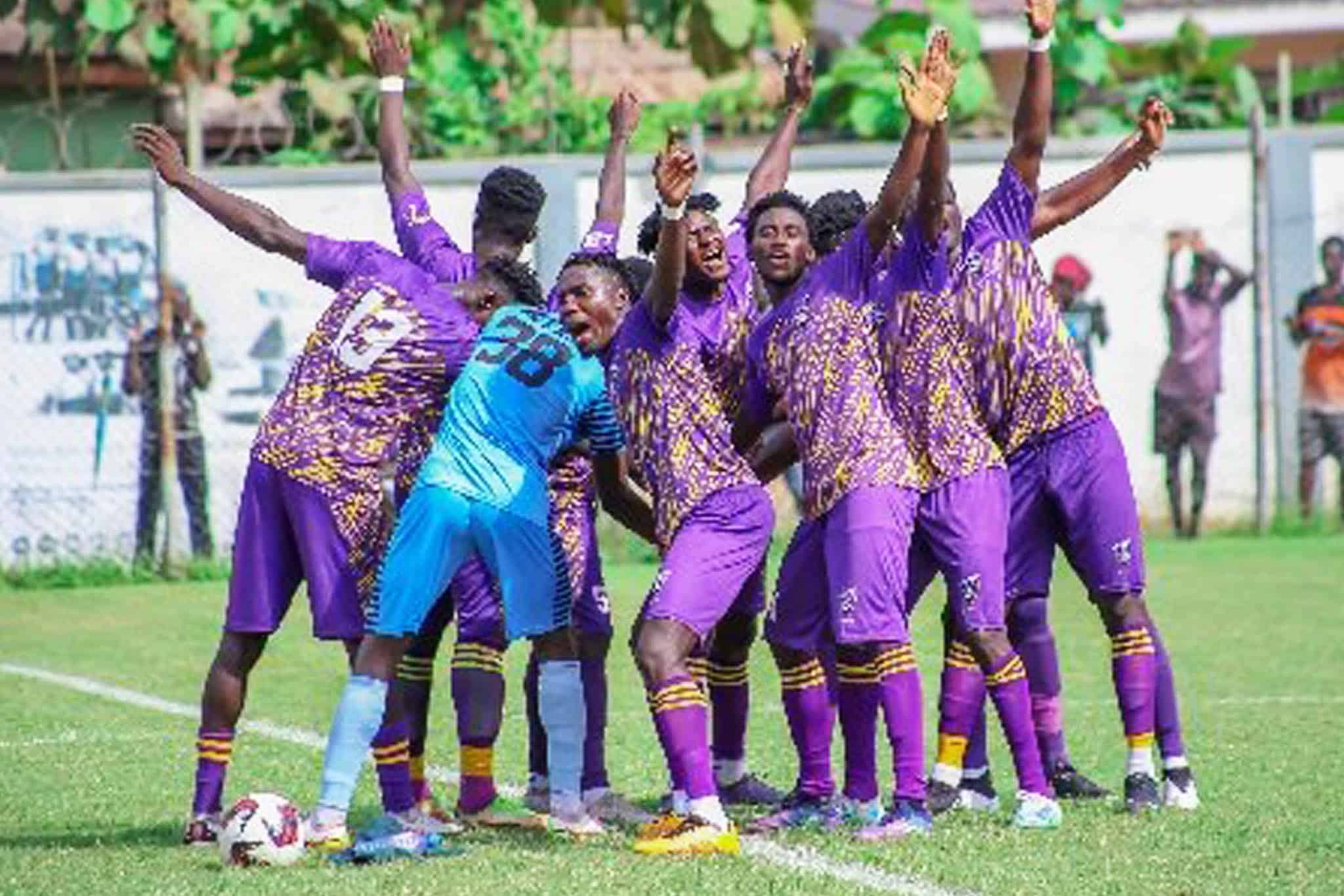 medeama sc celebrating
