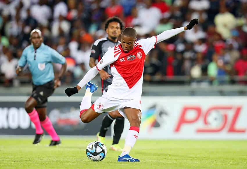 Phewa in action for Cape Town Spurs