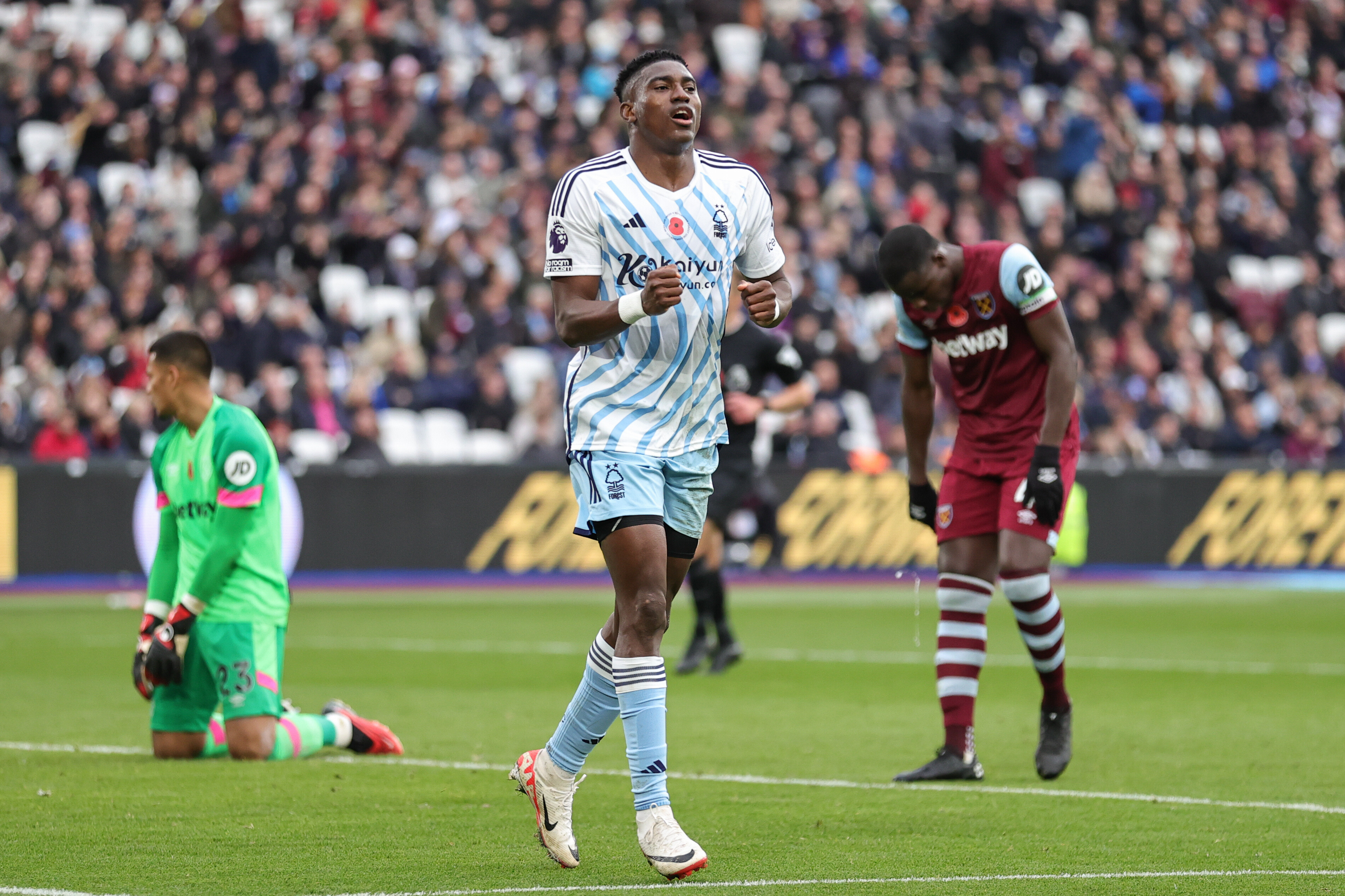 Taiwo Awoniyi back amongst the goals in Forest’s 3-2 defeat to West Ham