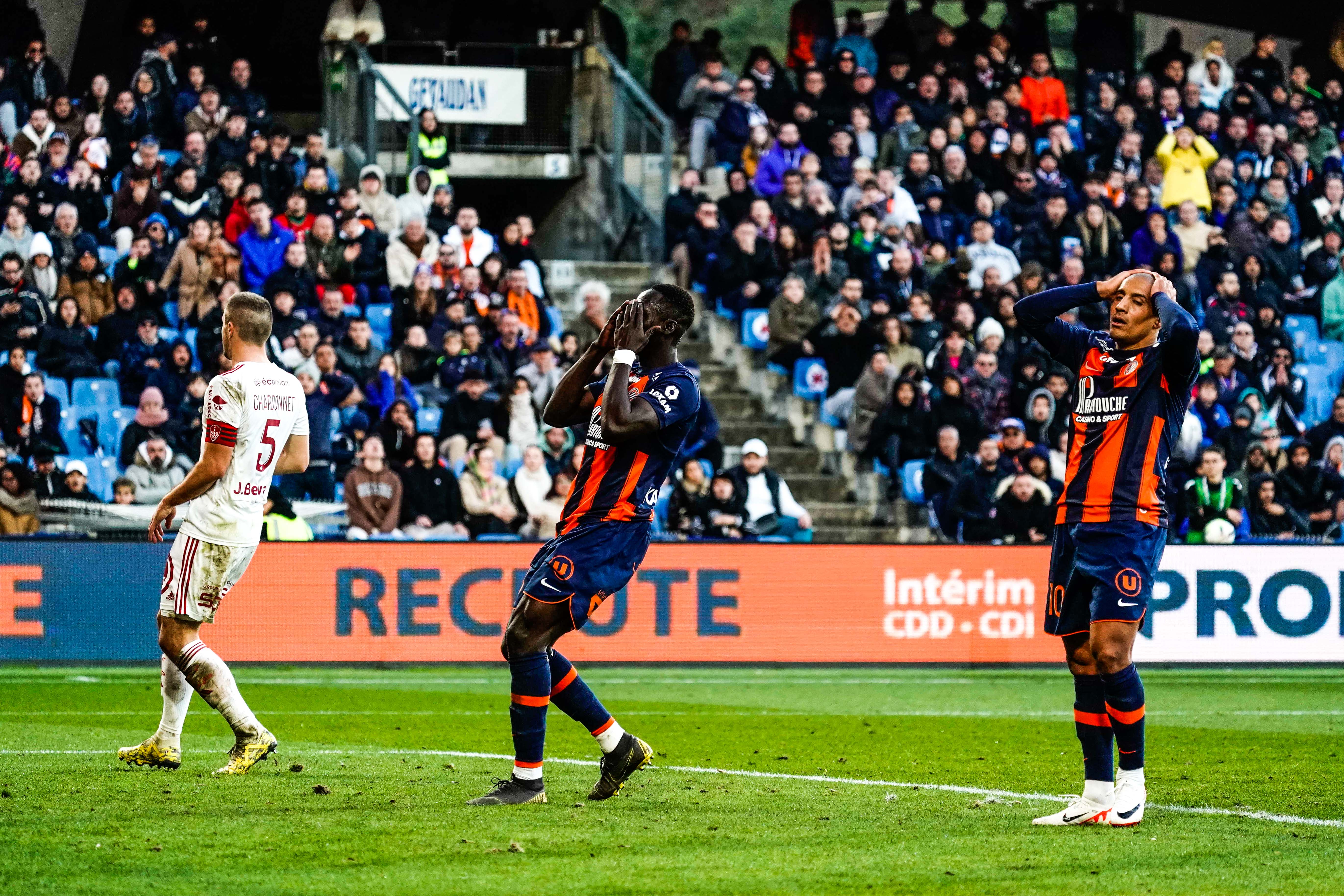 Future Super Eagles striker dubbed ‘the next Osimhen’ catches Fulham’s eye
